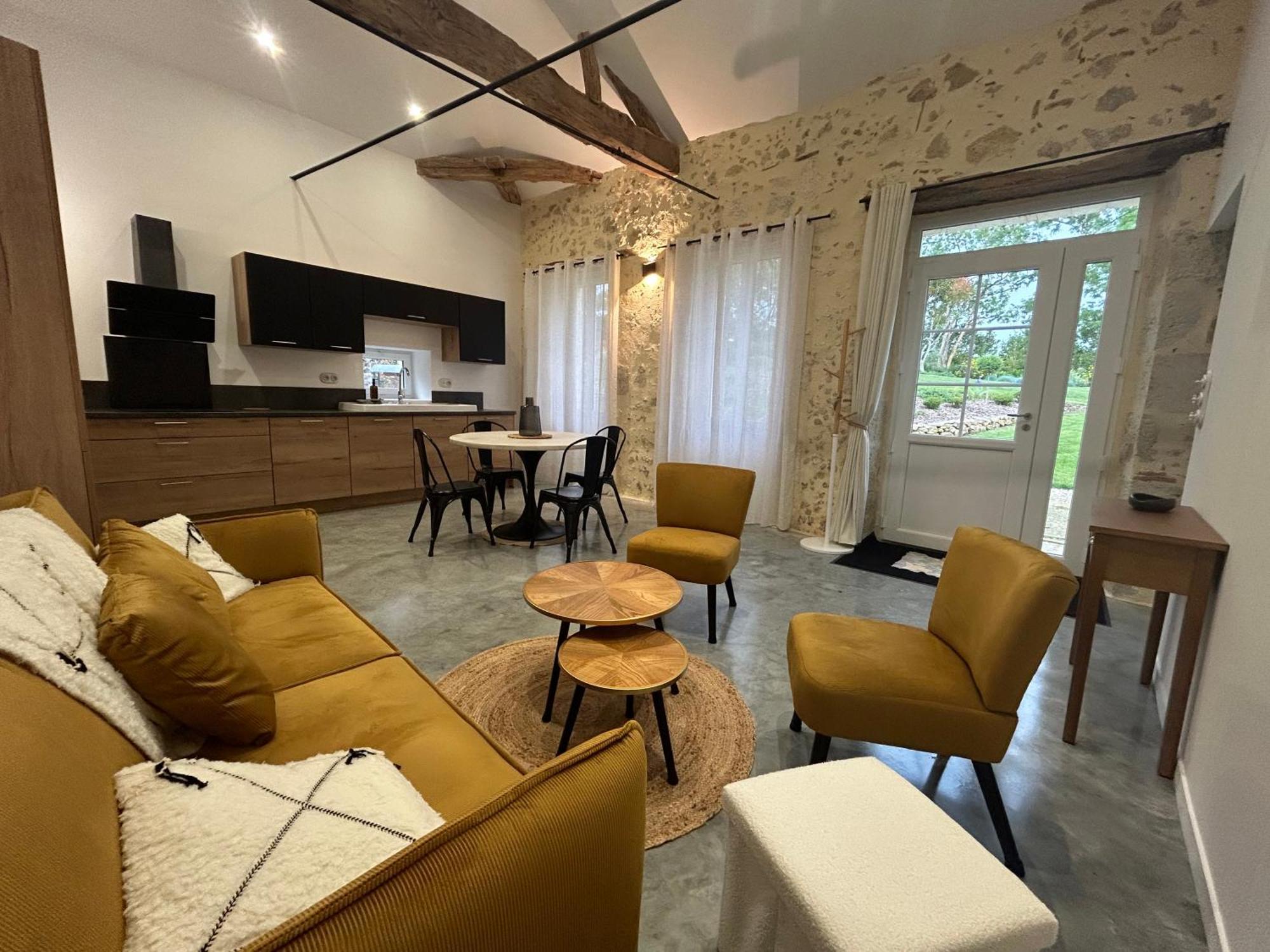 Maison De Vacances Gondrin 外观 照片